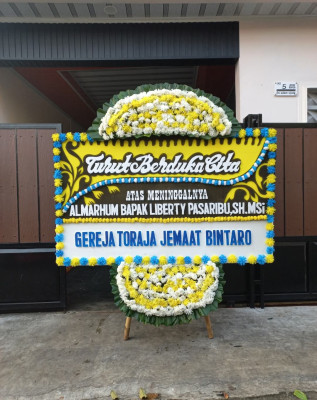 Papan Bunga Duka di Lenangguar